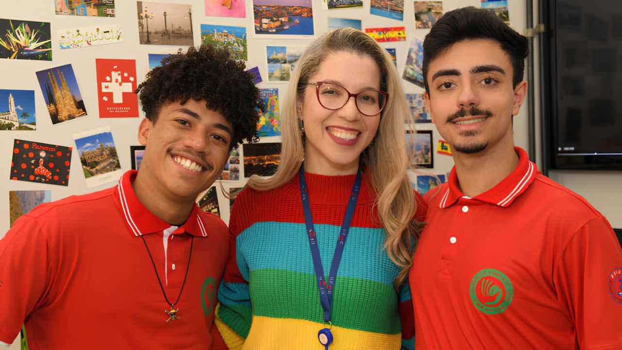 Alunos da UFMG Alunos da UFMG