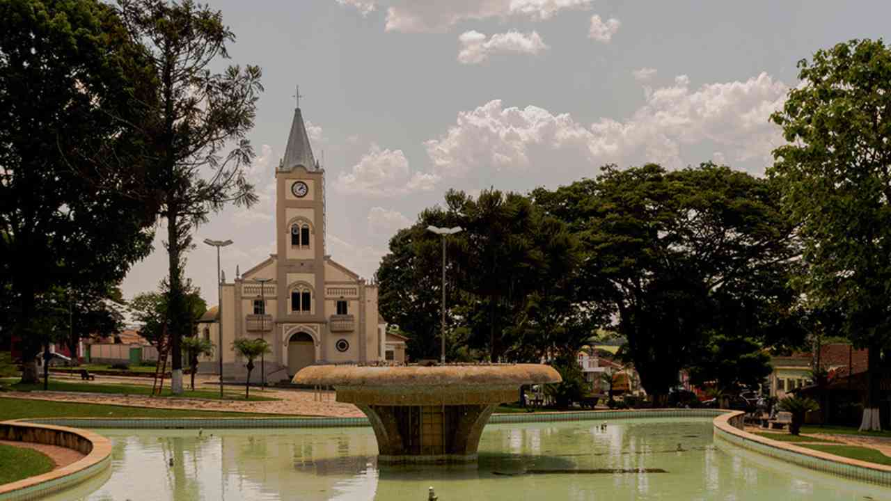 concurso em Delfinópolis