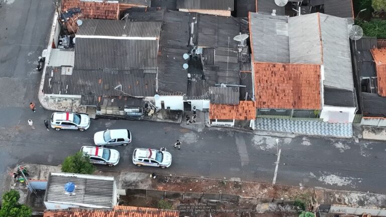 residência que foi identificada como ponto de troca de itens por entorpecentes