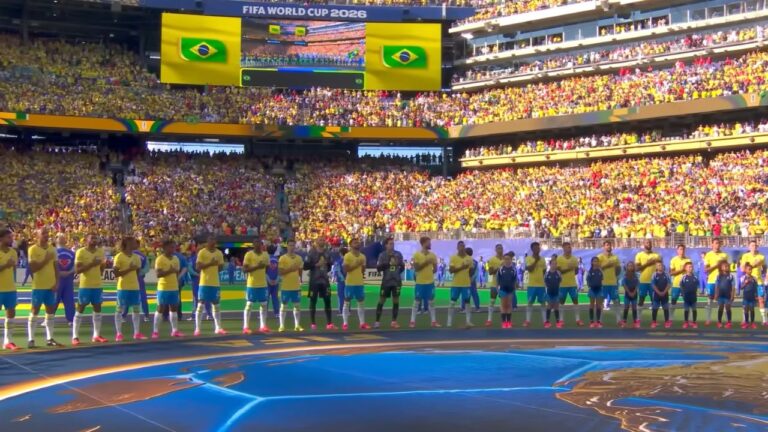 Hino mais bonito: NY Times coloca Brasil no topo da Copa