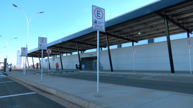 Mudança do terminal altera o fluxo de clientes e afeta o comércio no entorno do Aeroporto de Uberlândia