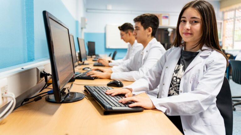 cursos profissionalizantes gratuitos Uberlândia