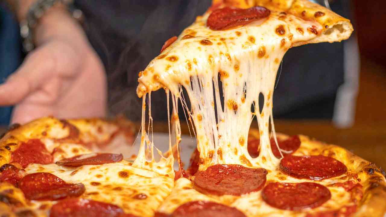 Pizza de calabresa