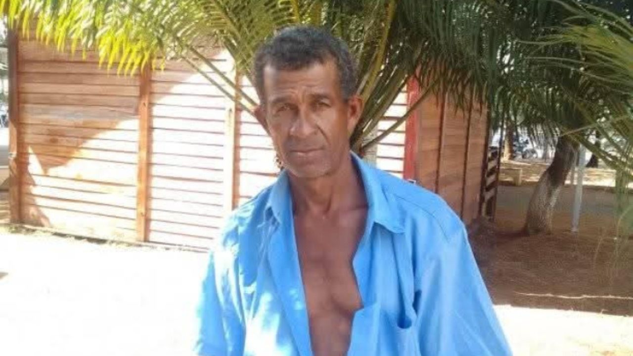 Homem é morto a facadas Homem é morto a facadas