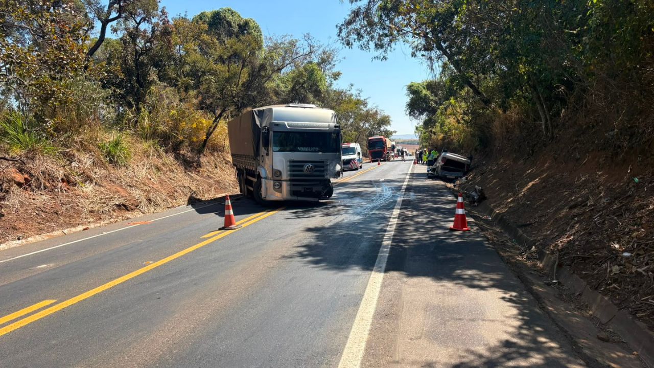 Motorista morre Motorista morre