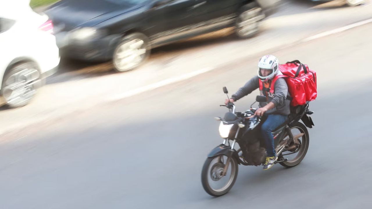 Entrega de remédios autorizada pela Anvisa