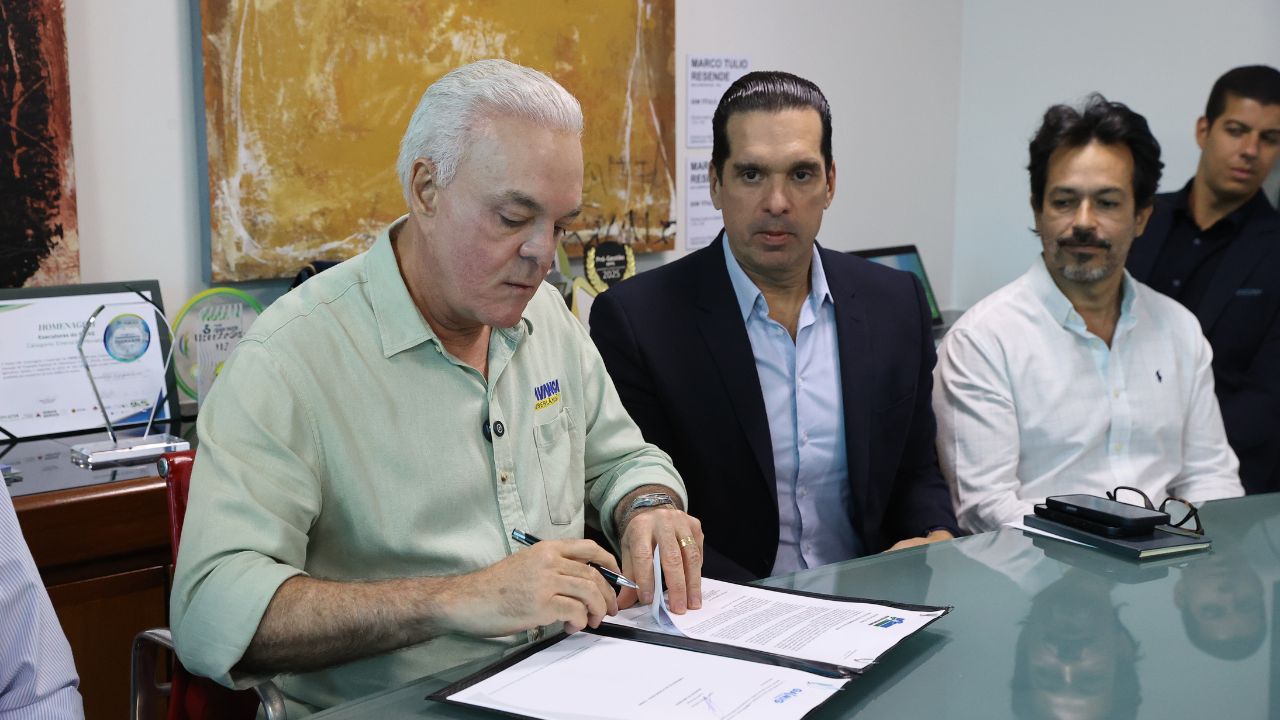 acordo assinado entre uberlÂndia e gasmig