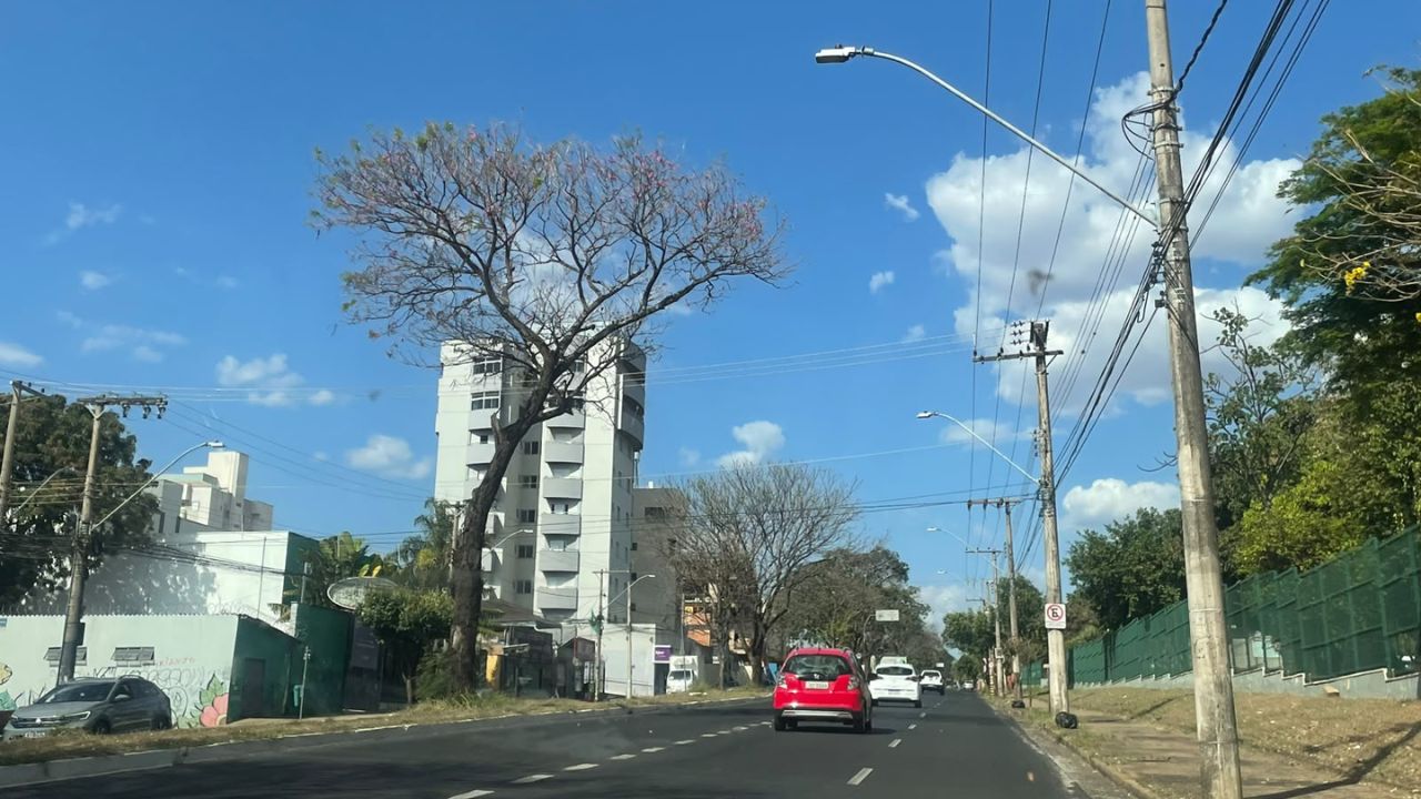 Ar seco e calor Ar seco e calor