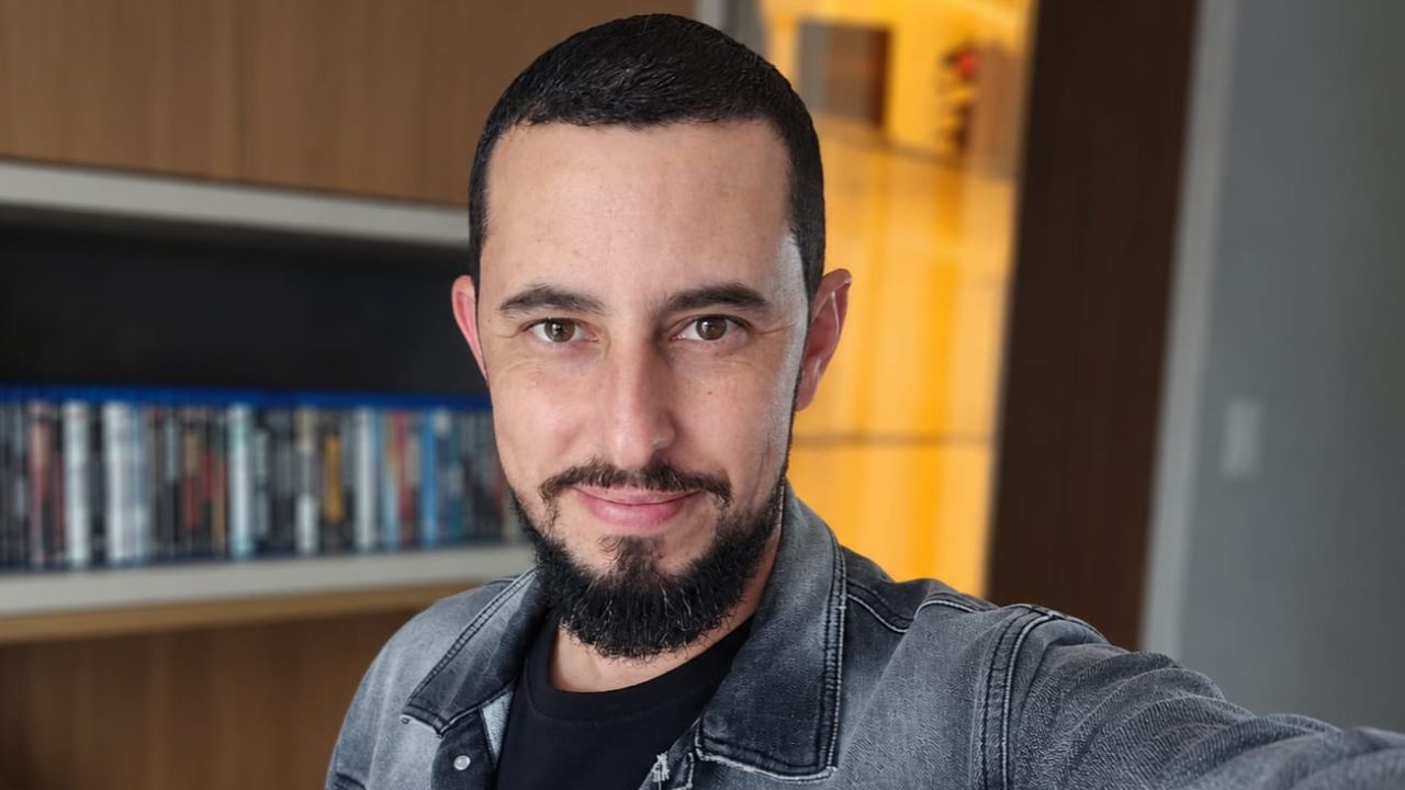 vinicius lemos que estreia coluna de cinema na radio educadora