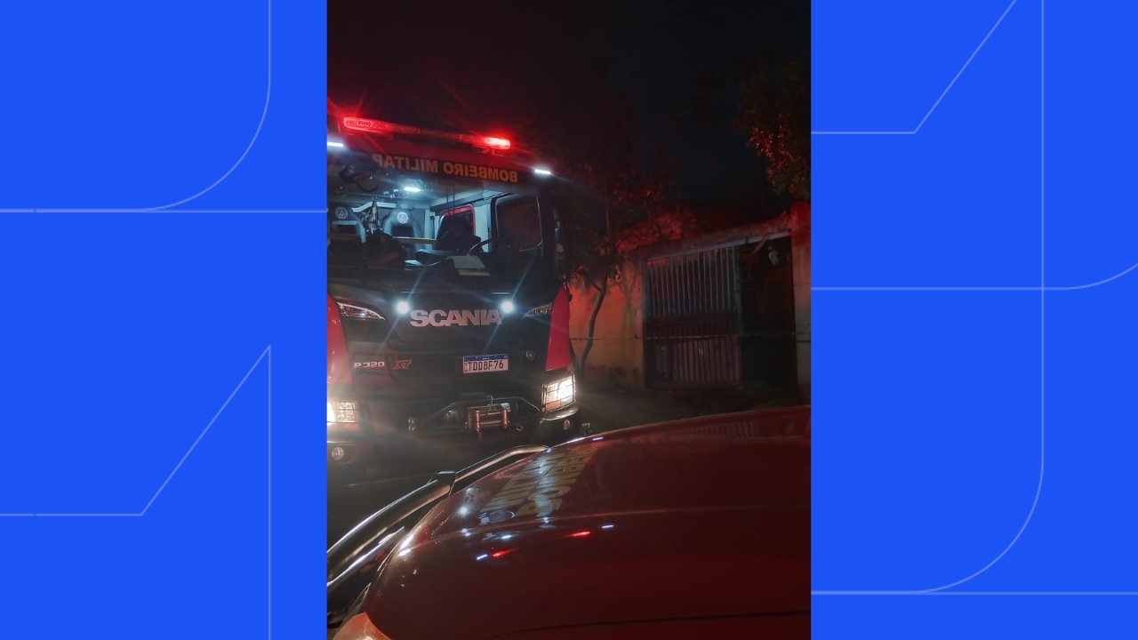 Incêndio no bairro Santa Rosa matou um homem de 44 anos dentro de uma casa aparentemente abandonada