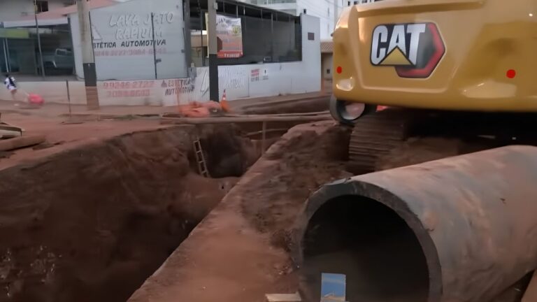 obra na Avenida Sílvio Rugani