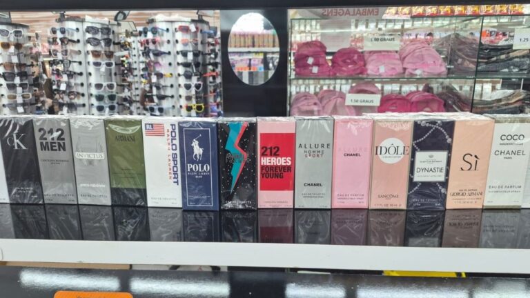5,5 mil produtos: perfumes falsificados e óculos sem receita são apreendidos em Uberaba