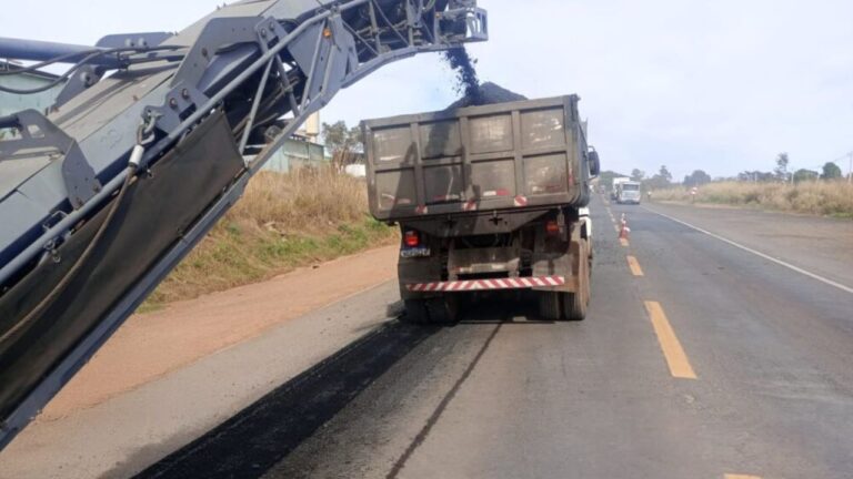 As rodovias vão receber obras de recomposição do pavimento, reparos localizados, instalação de tachas refletivas e sinalização vertical - Crédito: Reprodução/ EPR Triângulo Mineiro