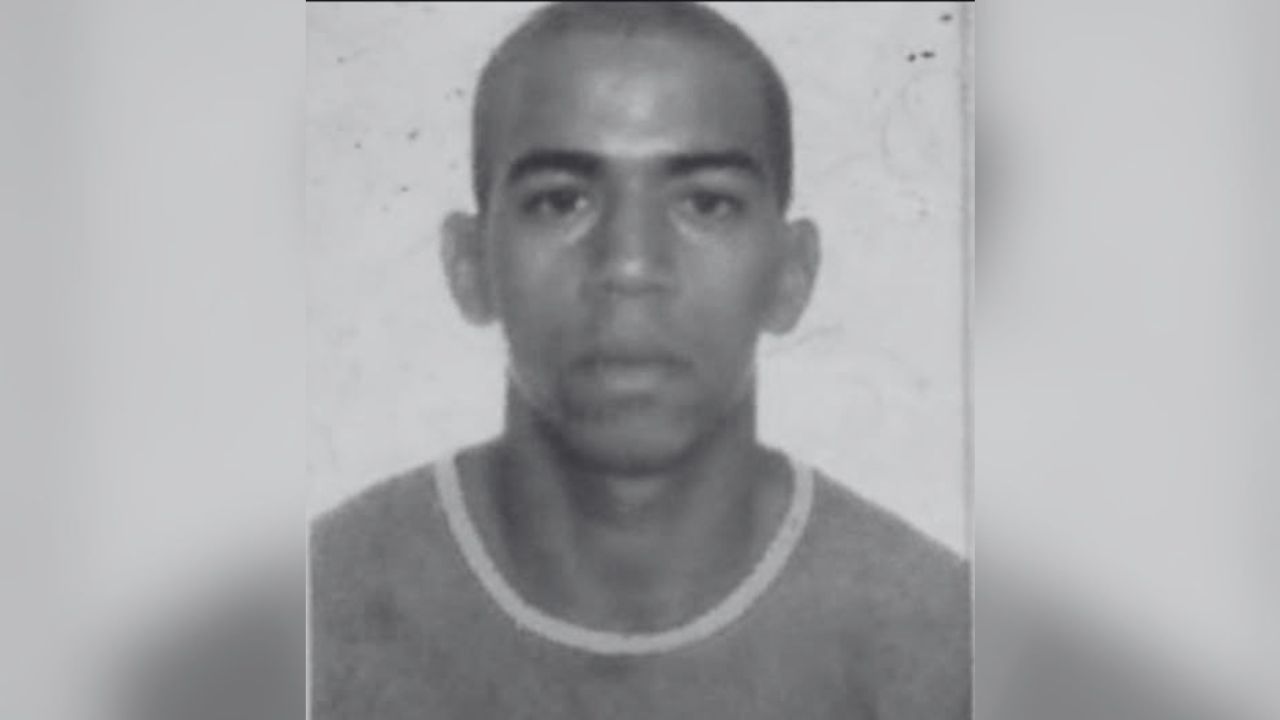 Carpinteiro é encontrado morto Carpinteiro é encontrado morto