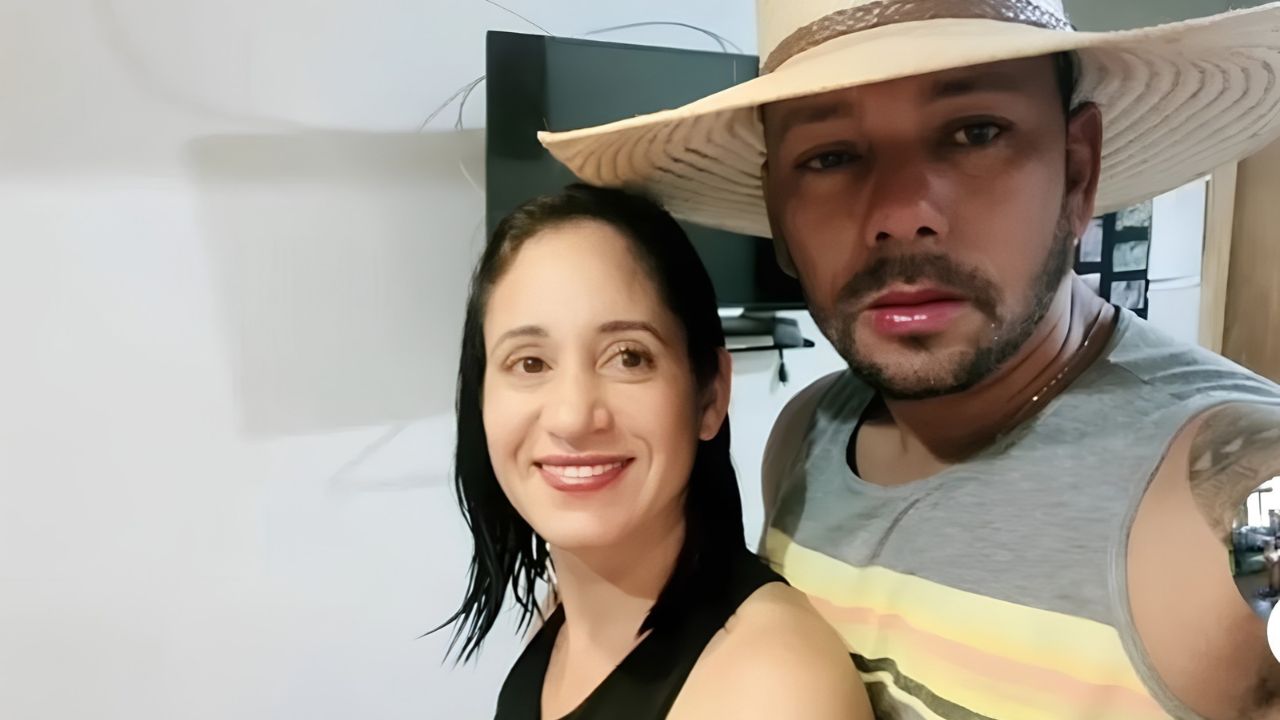 Casal foi encontrado morto dentro de carro