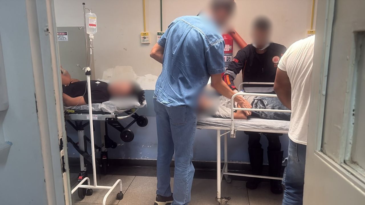 Alunos passam mal e vai parar no hospital Alunos passam mal e vai parar no hospital