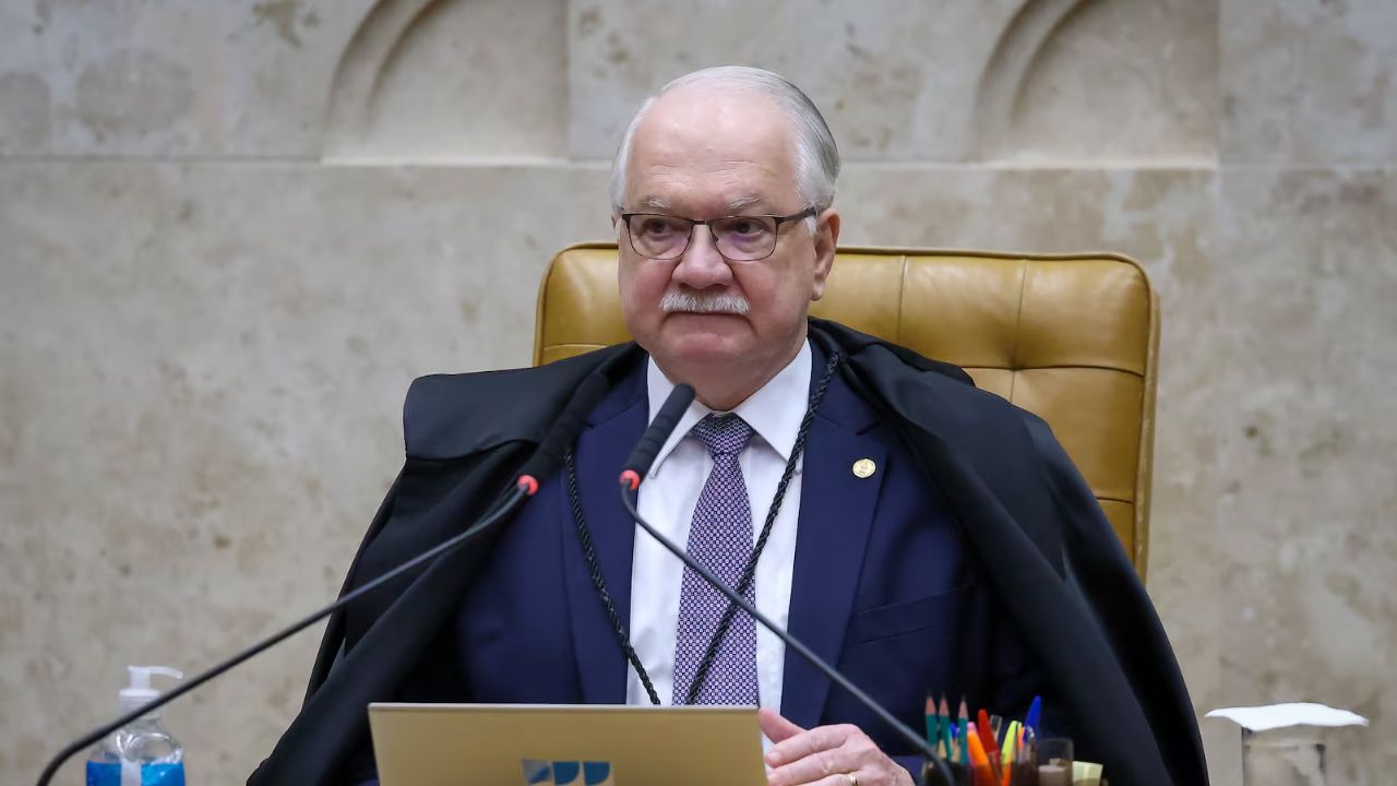 Fachin se pronuncia em meio à crise no STF