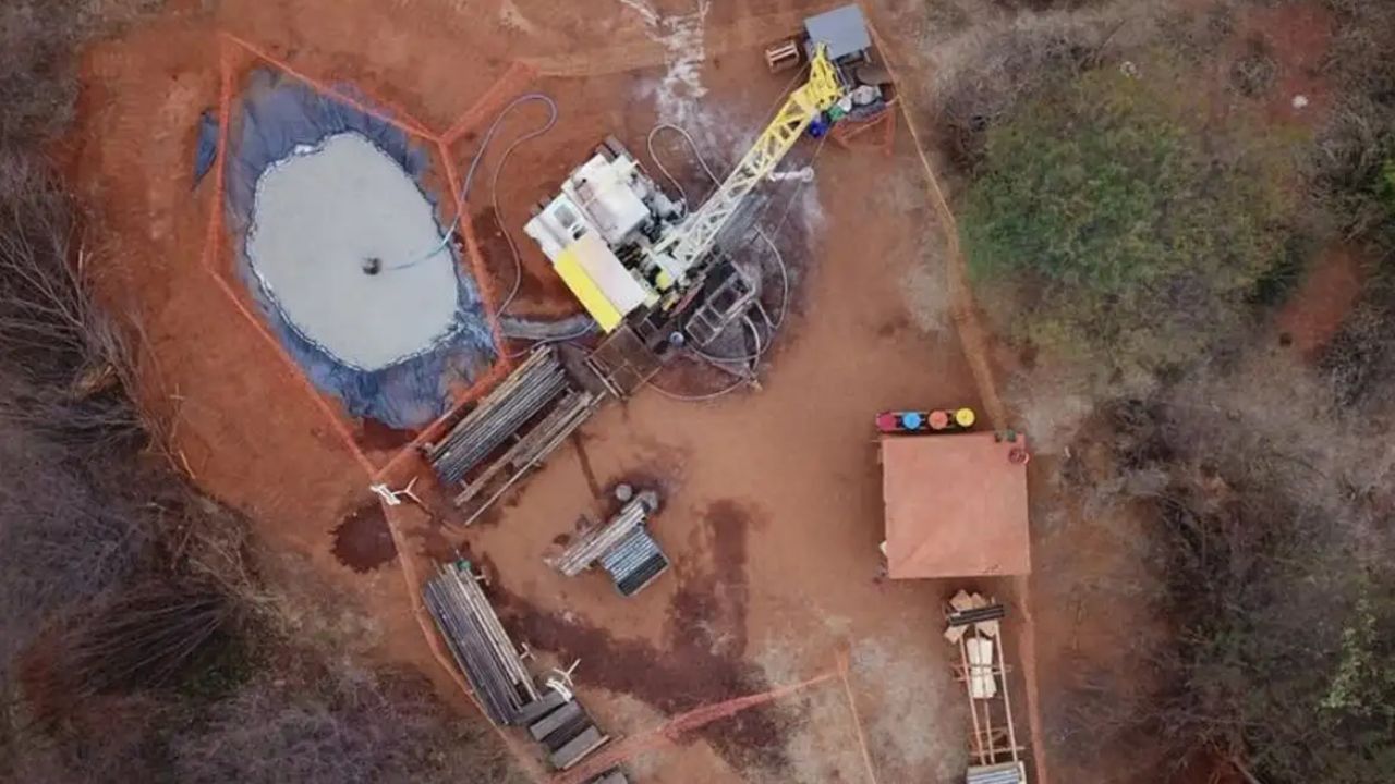 Justiça Federal paralisa atividade de mina de lítio em Minas Gerais