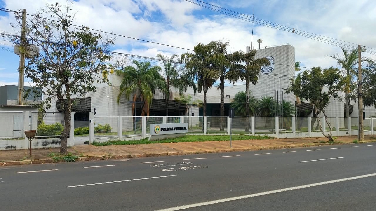 Alexandre Pires é citado em nova fase da Operação Disco de Ouro; PF cumpre ordem em Uberlândia Alexandre Pires é citado em nova fase da Operação Disco de Ouro; PF cumpre ordem em Uberlândia