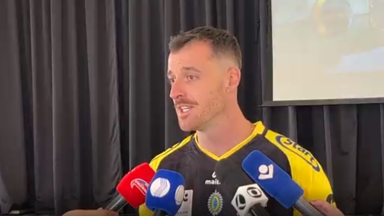 oposto Franco oposto Franco