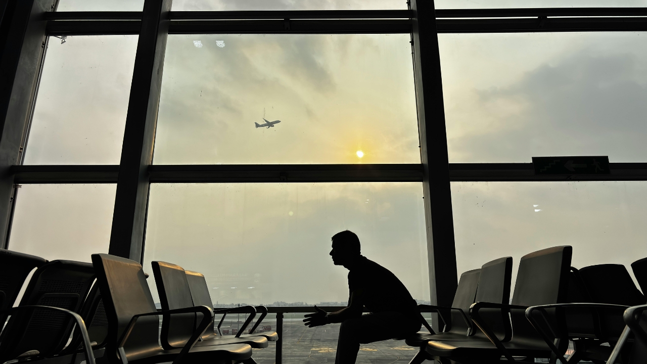 espera por avião no aeroporto