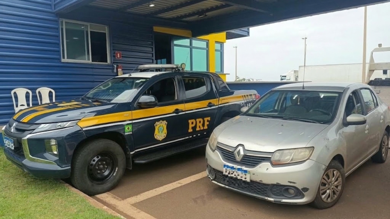 Drogas na BR-050: PRF prende motorista em Uberaba. Drogas na BR-050: PRF prende motorista em Uberaba.