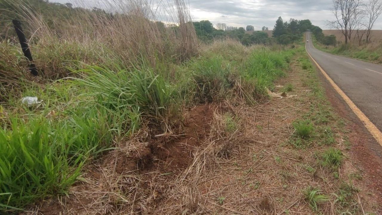 Motociclista de 21 anos é encontrado morto Motociclista de 21 anos é encontrado morto