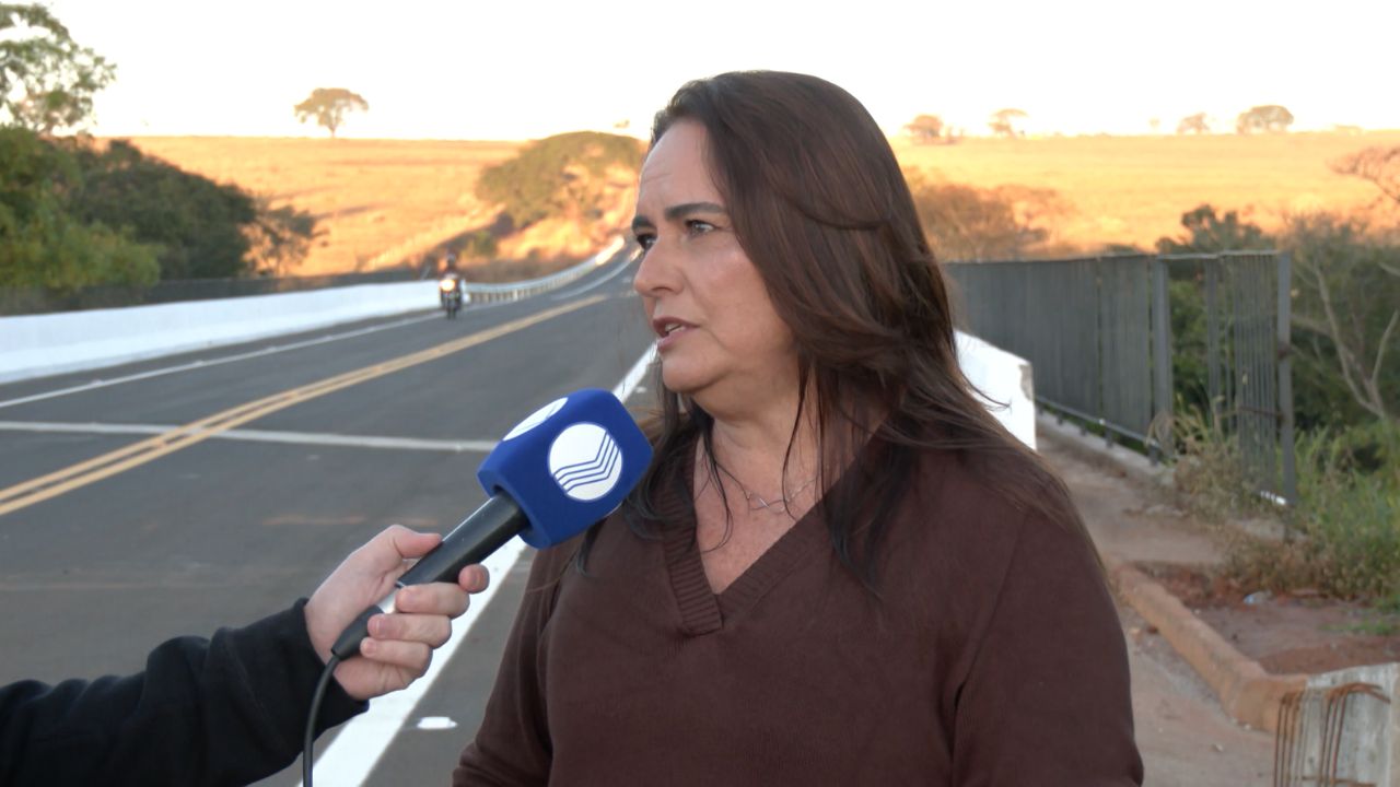 Patrícia Metz Peixoto, coordenadora afastada do der, é presa após afastamento do DER em Uberlândia