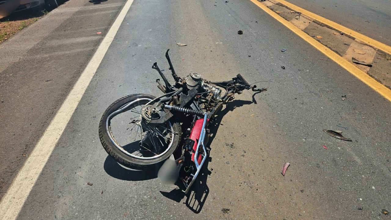 NO DIA 10/10/2027, ÀS 12H38MIN, A EQUIPE POLICIAL FOI ACIONADA PARA ATENDIMENTO DE UM SINISTRO DE TRÂNSITO COM VÍTIMA FATAL, OCORRIDO NA RODOVIA ESTADUAL MGC-452, KM 155, NO MUNICÍPIO DE UBERLÂNDIA/MG.