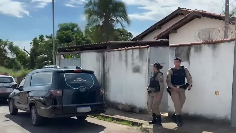 casa em que mulher foi encontrada morta em patos de minas