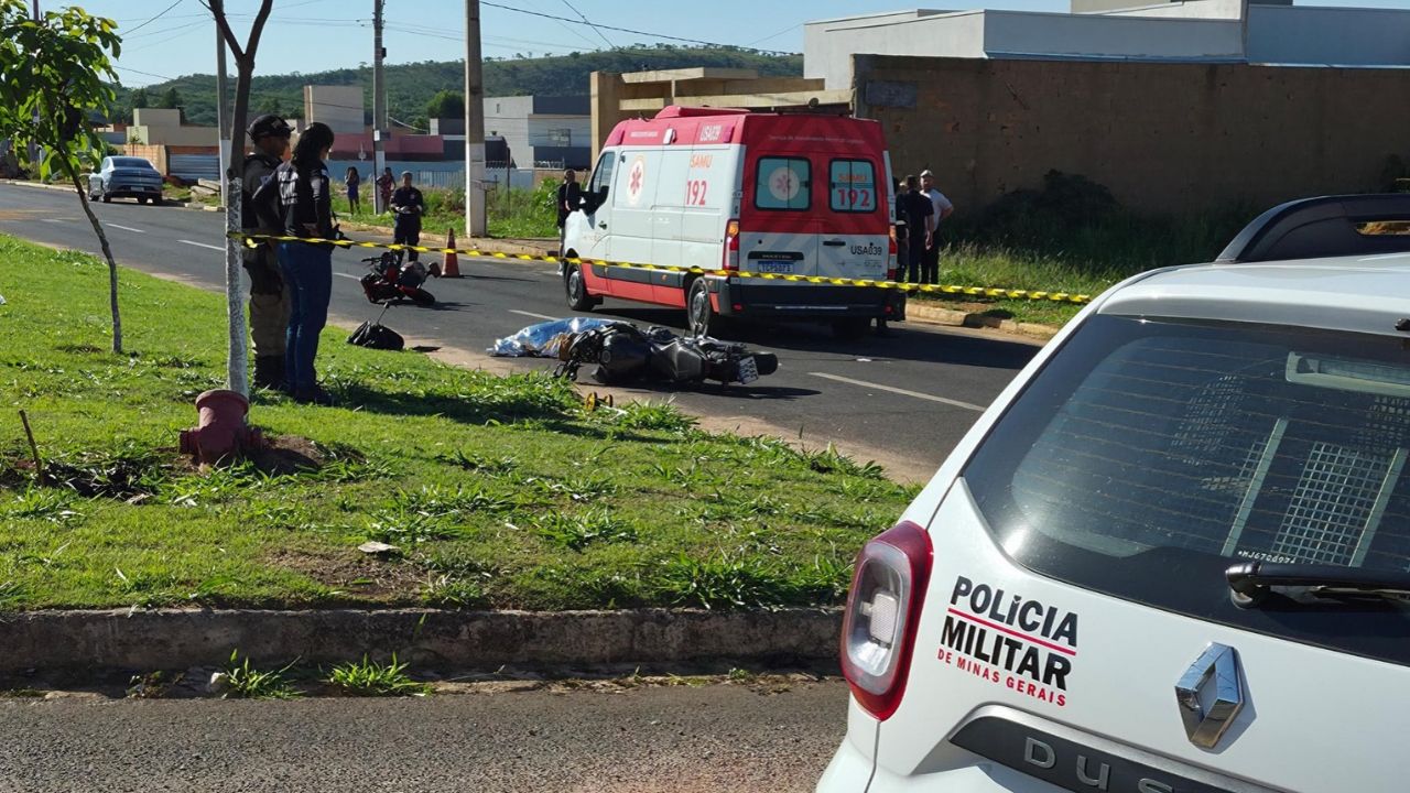samu em acidente com servidora de patrocinio