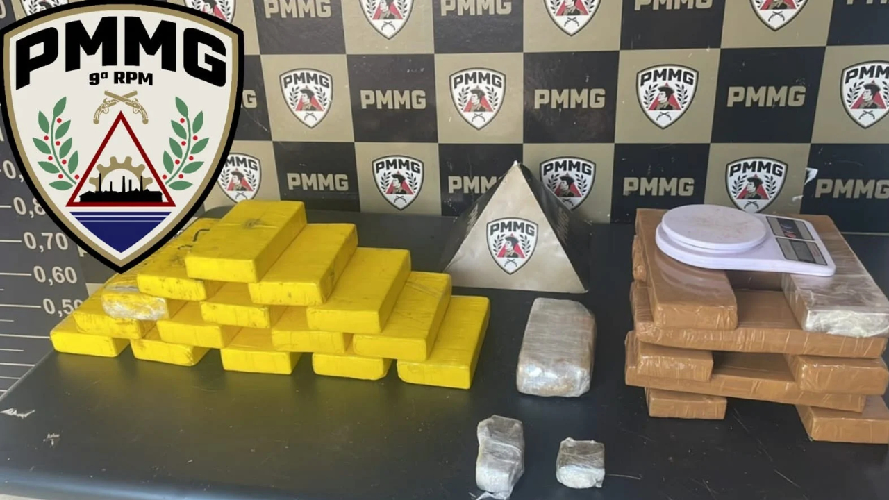Drogas em Uberlândia: barras e tabletes apreendidos pela PM em uma residência no Alto Umuarama Drogas em Uberlândia: barras e tabletes apreendidos pela PM em uma residência no Alto Umuarama