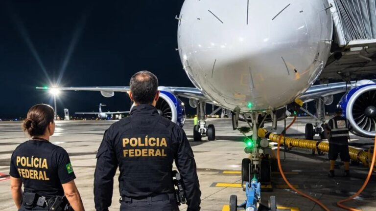 PF participa da extraditação de procurado pela Interpol por promoção de migração ilegal
