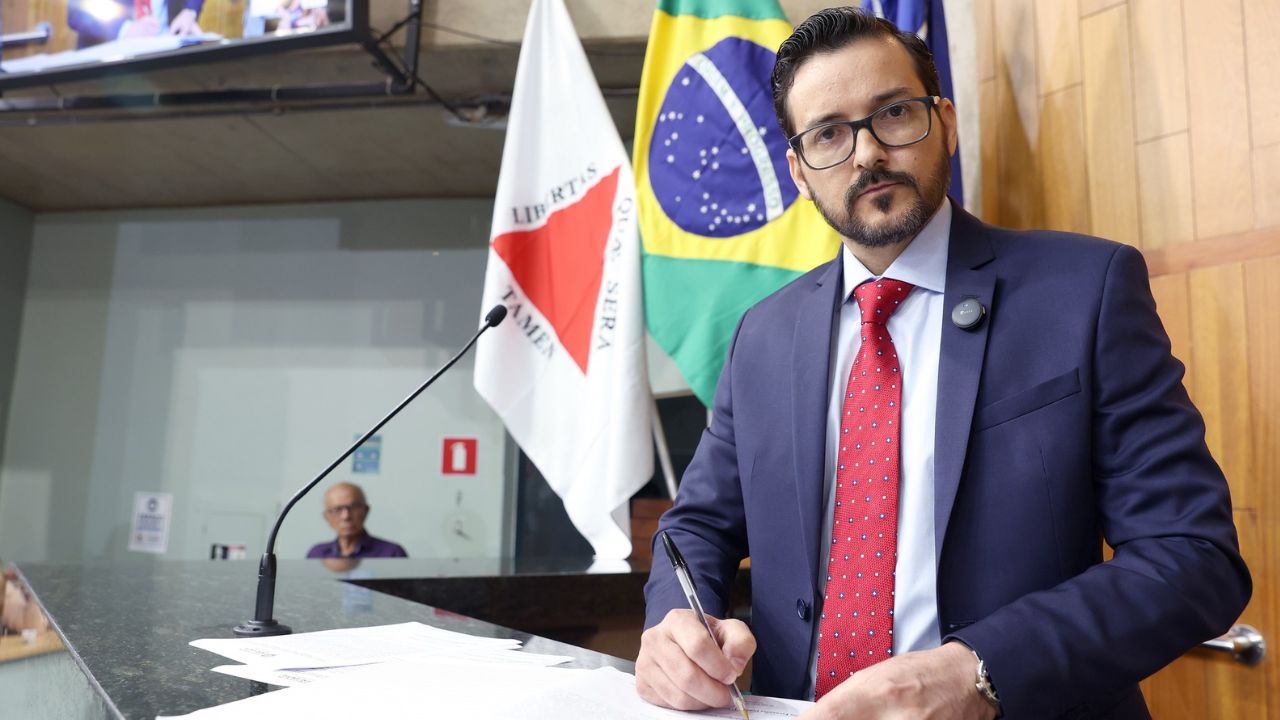 vereador Maciel Amorim na Câmara de Uberlândia vereador Maciel Amorim na Câmara de Uberlândia